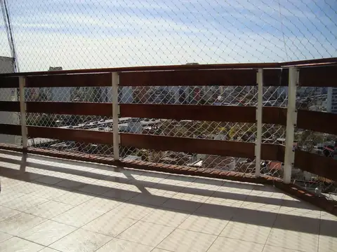 Departamento en Alquiler en Parque Chacabuco, $ 950.000