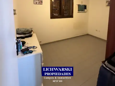 Casa 5 ambientes con 1 baño
