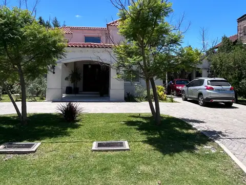 Casa amoblada en Campo Grande Club de campo