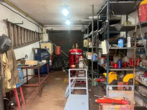 Galpon en Venta en Moron Sur, USD 110.000