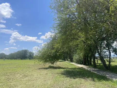 Terreno en Venta en Atocha, USD 115.000