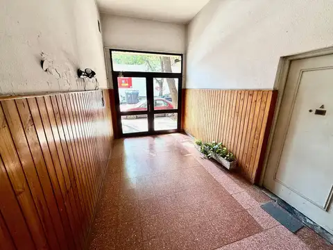 2 AMB - 1ER PISO POR ESCALERA