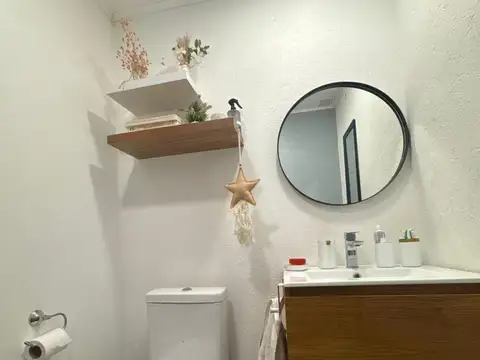 Casa en Venta con 1 cochera