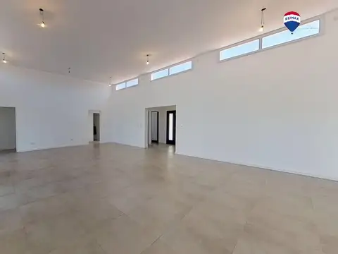 Casa 6 ambientes con 3 baños
