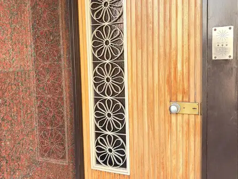 Pasaje Diego Fernandez Espiro 2400, Piso PB