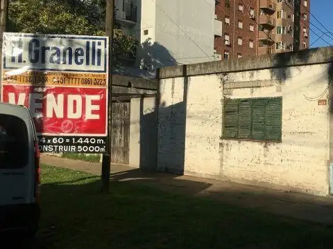 FRACCIÓN APTA CONSTRUCCIÓN DE EDIFICIO