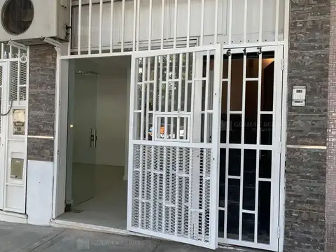 Local en Alquiler en Flores, USD 1.600