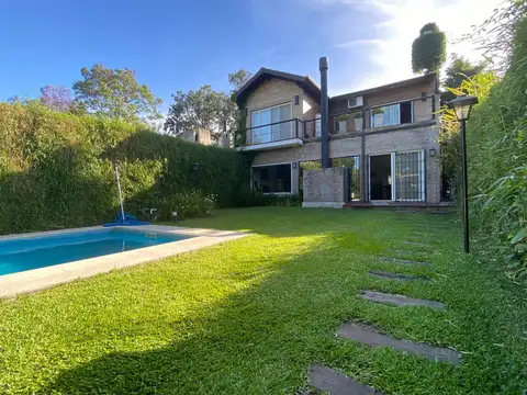 ZONA TRIANGULO | 512,50mts | 3 DORM | PILETA |QUINCHO