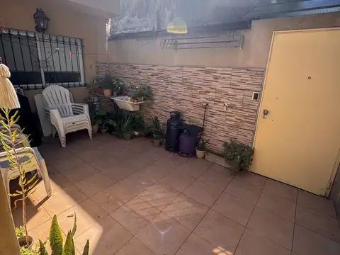 Depto Tipo Casa en Venta de 1 dormitorio