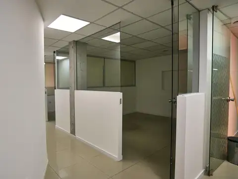 Oficina en Venta al Norte