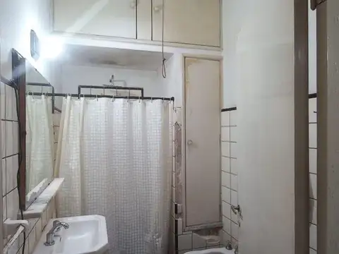 VENTA CASA MORTEROS CENTRO A REFACCIONAR