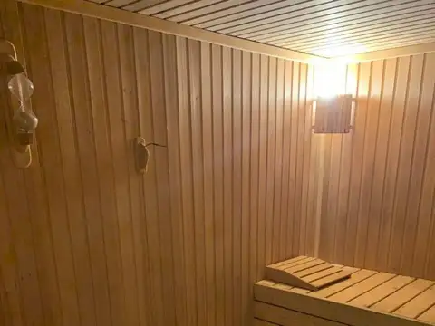 *IDEAL INVERSOR: ALQUILADO ACTUALMENTE *EXCELENTE DEPTO. 3 AMB.  EN 1º PISO CON BALCÓN AL FRENTE