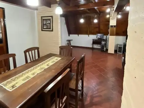 Casa en Venta con 1 cochera