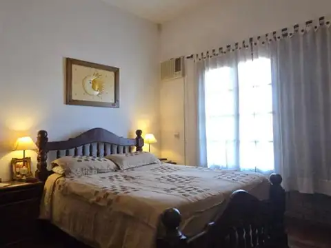 CASA DOS DORMITORIOS PILETA QUINCHO NAVARRO 6700 BARRIO BELGRANO ROSARIO
