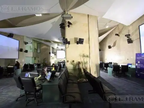 Oficina en Venta en Recoleta, USD 1.400.000