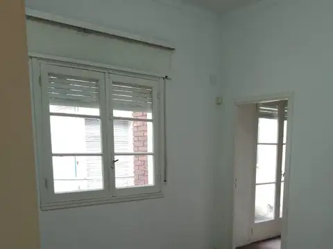 2 AMB LAVALLE 1943 2ª CON BALCON (BARRIO: CONGRESO)