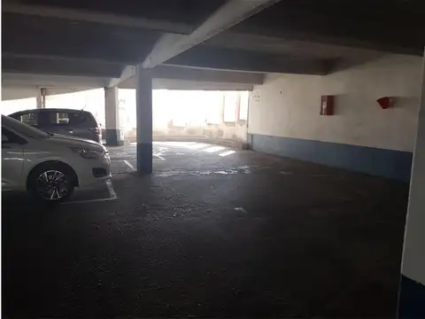 Cochera en Venta en el Centro