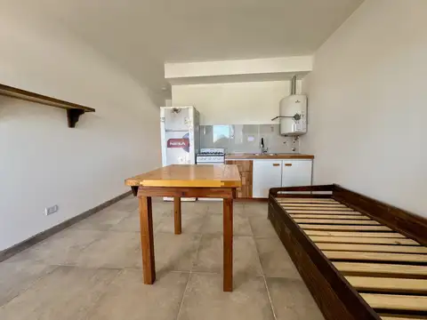 Depto Tipo Casa en Alquiler en Puerto Madryn, $ 650.000