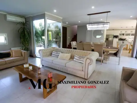 Casa en Venta en Countries y Barrios Cerrados en Ezeiza, USD 890.000