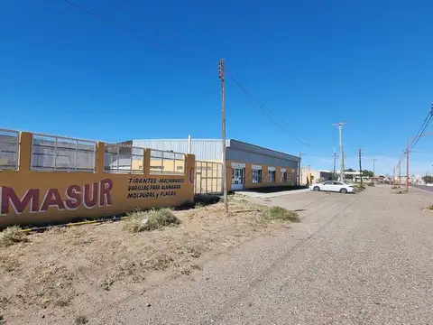 Naves Industriales  + fondo de comercio