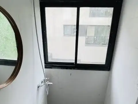 3 de febrero 1430 , Piso 1