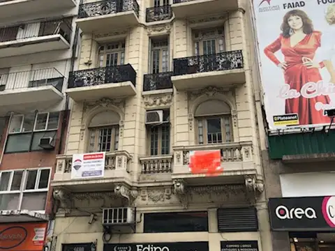 VENTA  DEPTO 4 AMB  AV CORRIENTES, SAN NICOLAS