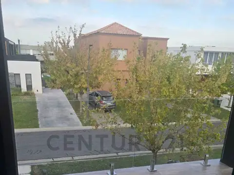 VENTA CASA UBICADA EN EL BARRIO LAS ARAUCARIAS, PUERTOS, ESCOBAR- PERMUTA