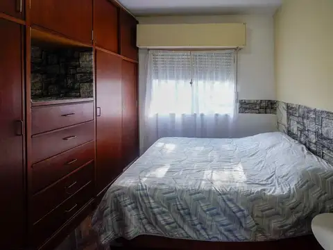 Oportunidad en Salinas , Casa 3 Dormitorios + Apto