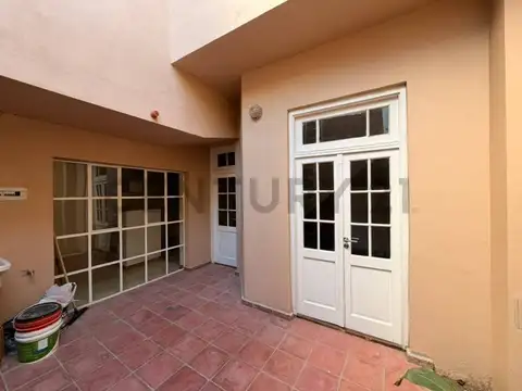PH EN VENTA SANTA RITA 3 AMBIENTES CON PATIO SIN EXPENSAS REMODELADO A NUEVO