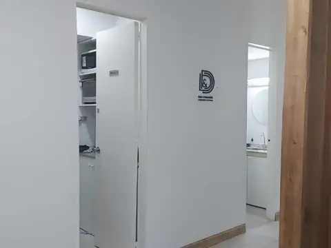 Venta oficina oportunidad SanTelmo