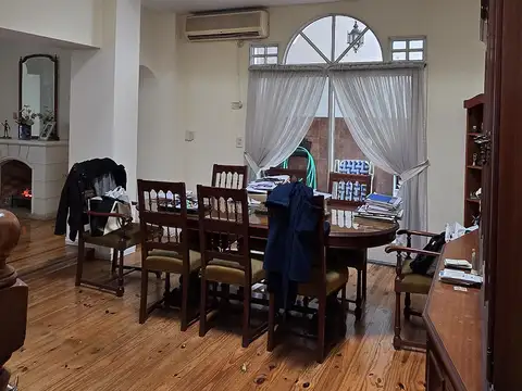 Casa en Venta en Flores, USD 230.000