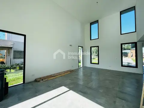 Barrio San Matias Escobar 100