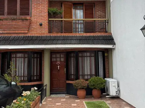 Venta de triplex, Haedo