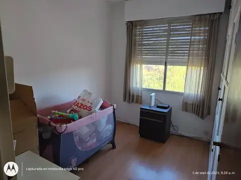 ¡Oportunidad única! Departamento 4 ambientes con parque y cochera. Excelente ubicación.