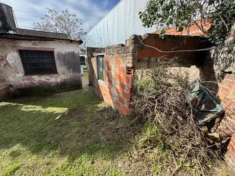 Casa en Venta en Villa Santos Tesei, USD 60.000