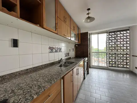 Departamento en Alquiler con 1 cocheras