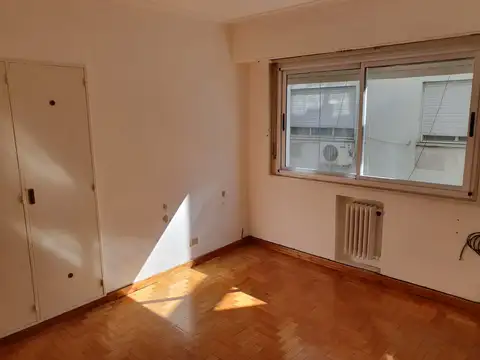 Departamento en Venta en Flores, USD 129.000