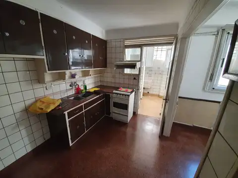 Avenida Rivadavia 6400