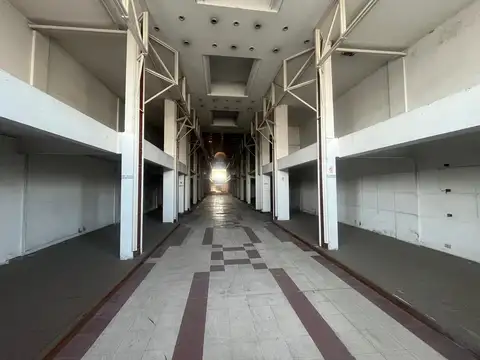 Av. Brig. Gral. Juan Manuel de Rosas al 6000