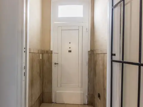 Depto Tipo Casa en Venta 76 años