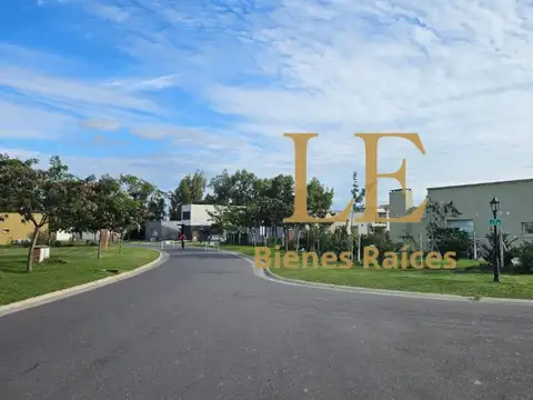 Terreno en Venta en Pilar Del Este, USD 31.000