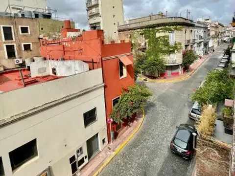 Doctor José Modesto Giuffra 200, Piso 3