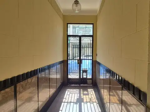 VENTA PH 2 AMB CON PATIO SAN TELMO APTO CREDITO