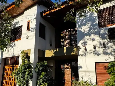 CASA EN VENTA - MERLO