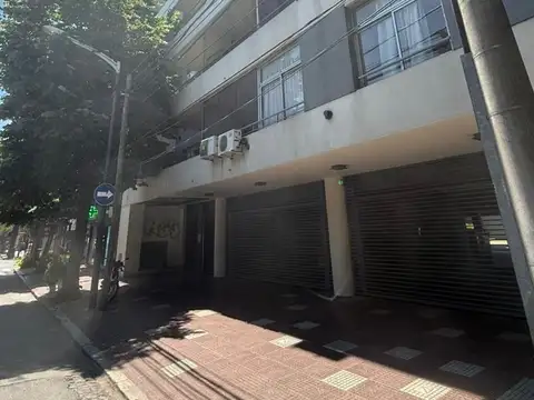 Perón 2300