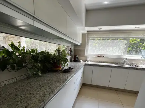 Casa en venta en Miraflores