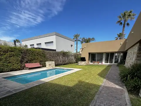Casa en venta en Miraflores