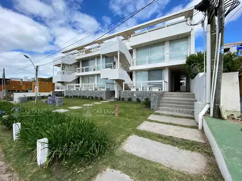 Alquiler temporal apartamento 2 dormitorios Manantiales. 