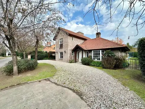 Casa en Venta de 4 dormitorios