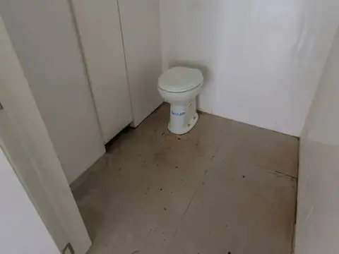 Local en Venta 1 año